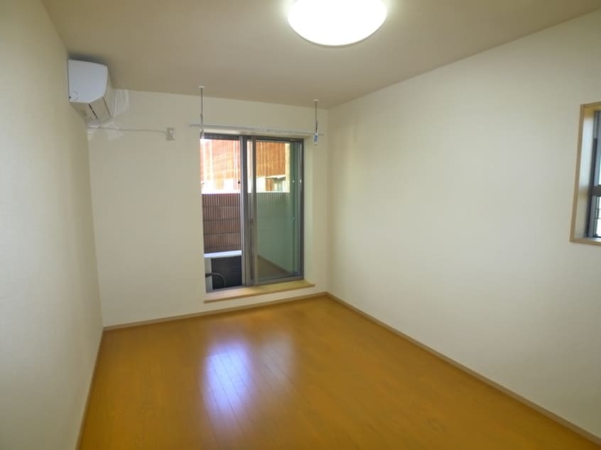 居室 ルミナス中山