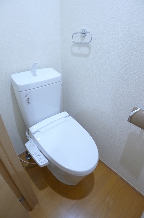 トイレ ルミナス中山