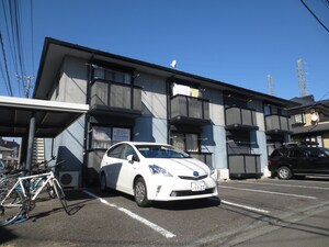 メゾンファミ－ユⅤ