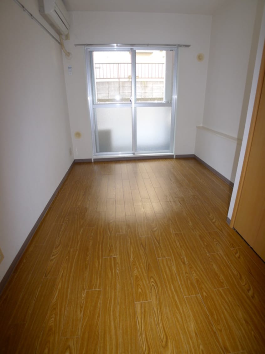 居室 グルックハイム稲毛