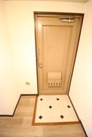 玄関 ユニコ－トミネオ