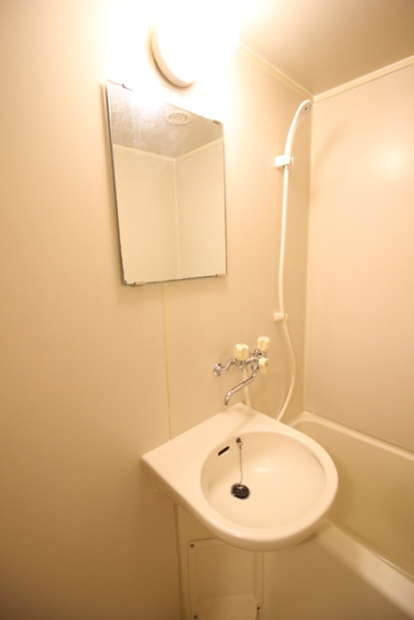 洗面 ユニコ－トミネオ