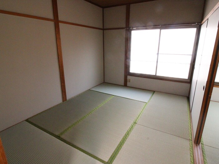 居室 大塚ハイツ