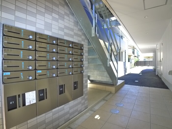 エントランス部分 ＳＫビル八番館