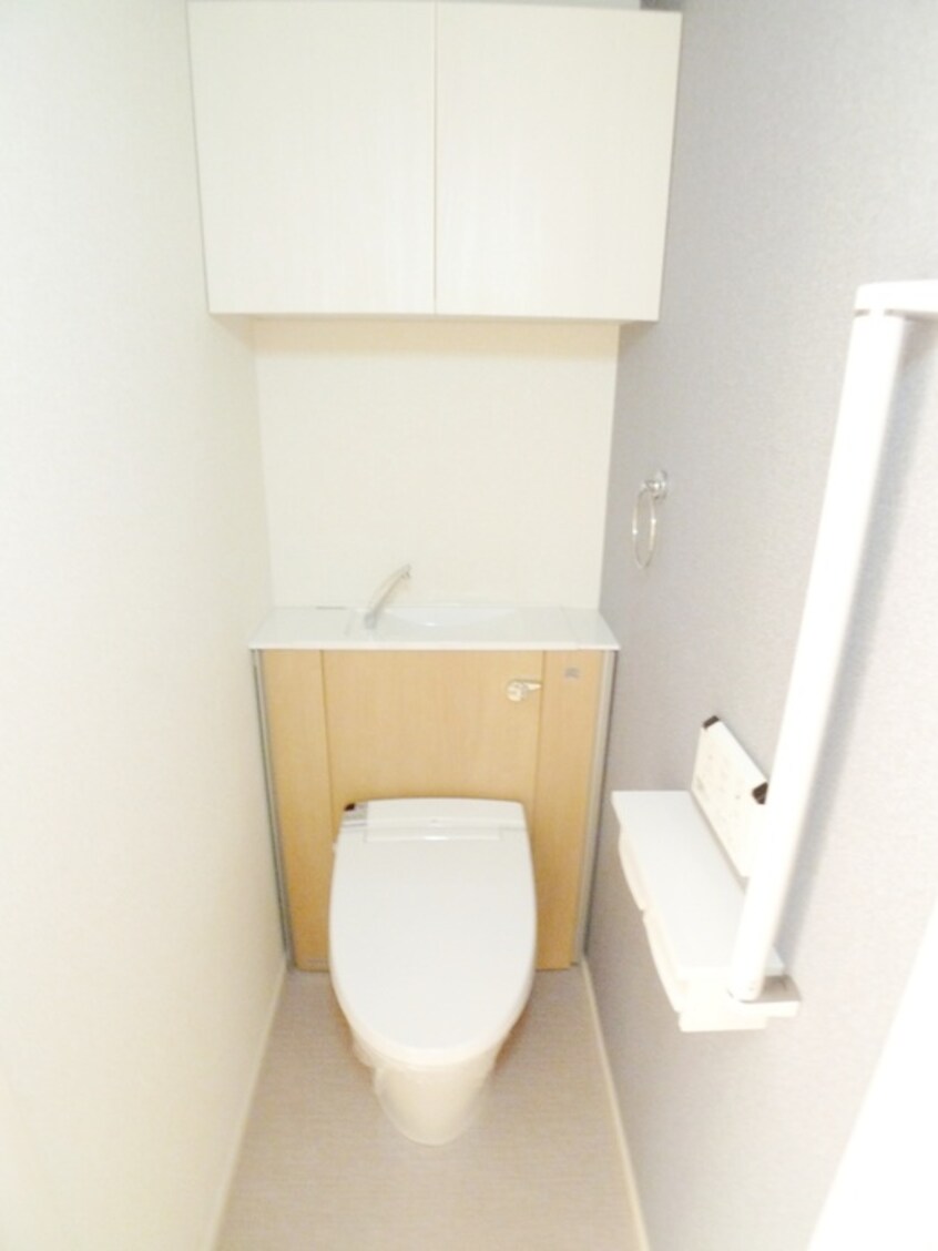 トイレ ニューグレイス