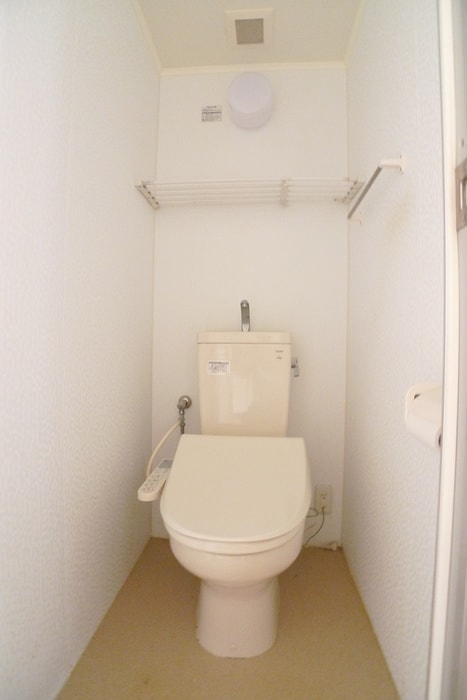 トイレ フラワーハイツA