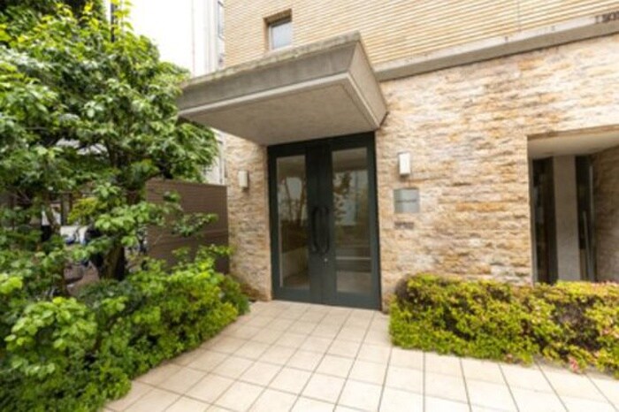 エントランス部分 アンシャンテ世田谷