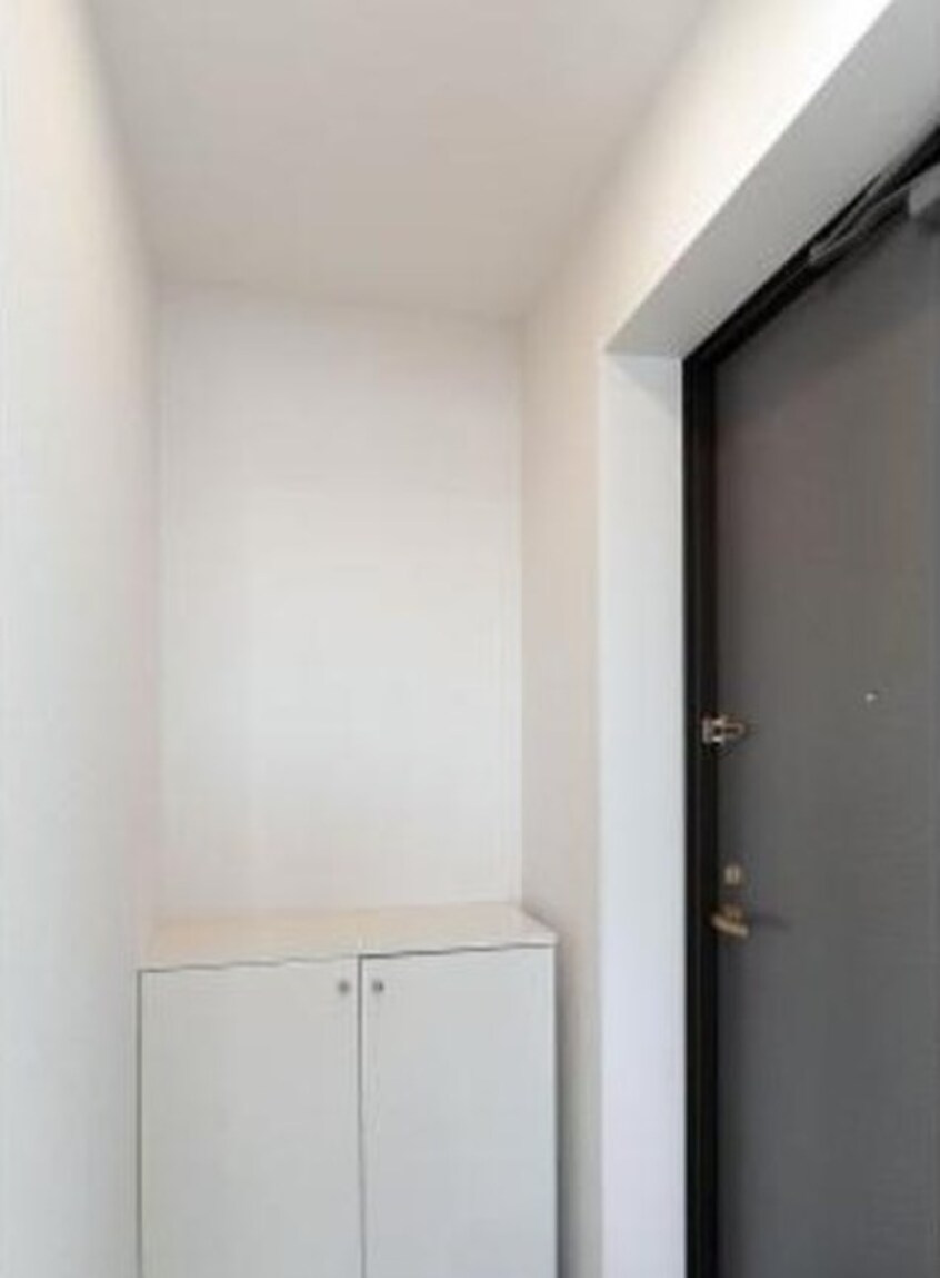 玄関 アンシャンテ世田谷