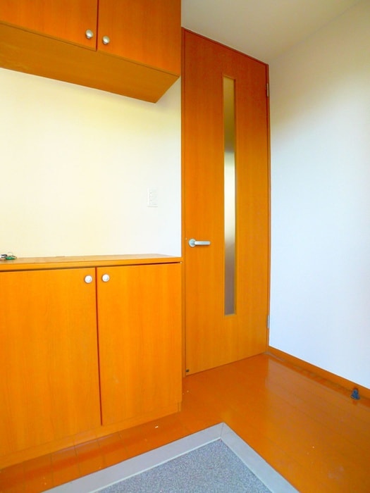 玄関 ソレジオ 藤原