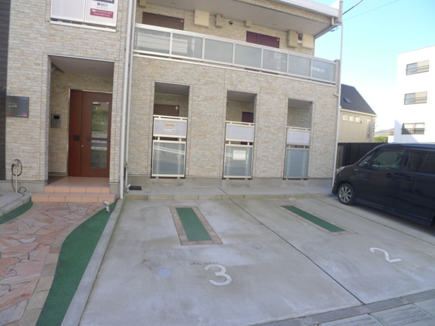 駐車場 リブリ・美緒