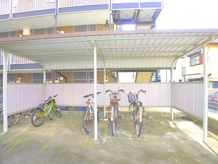 駐輪場 フォーブル西船橋