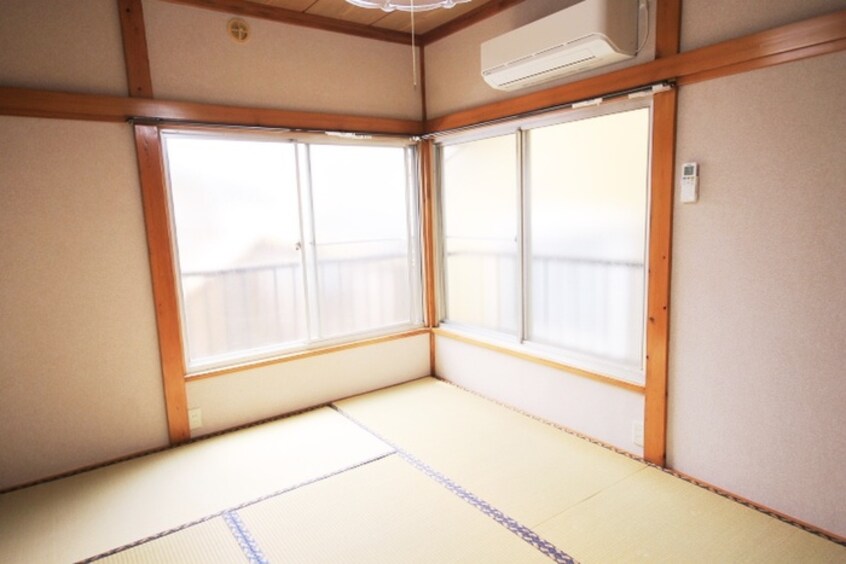 居室 コーポ高英