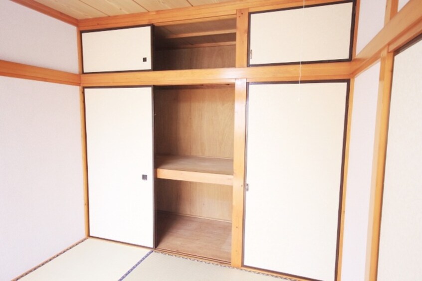 収納 コーポ高英