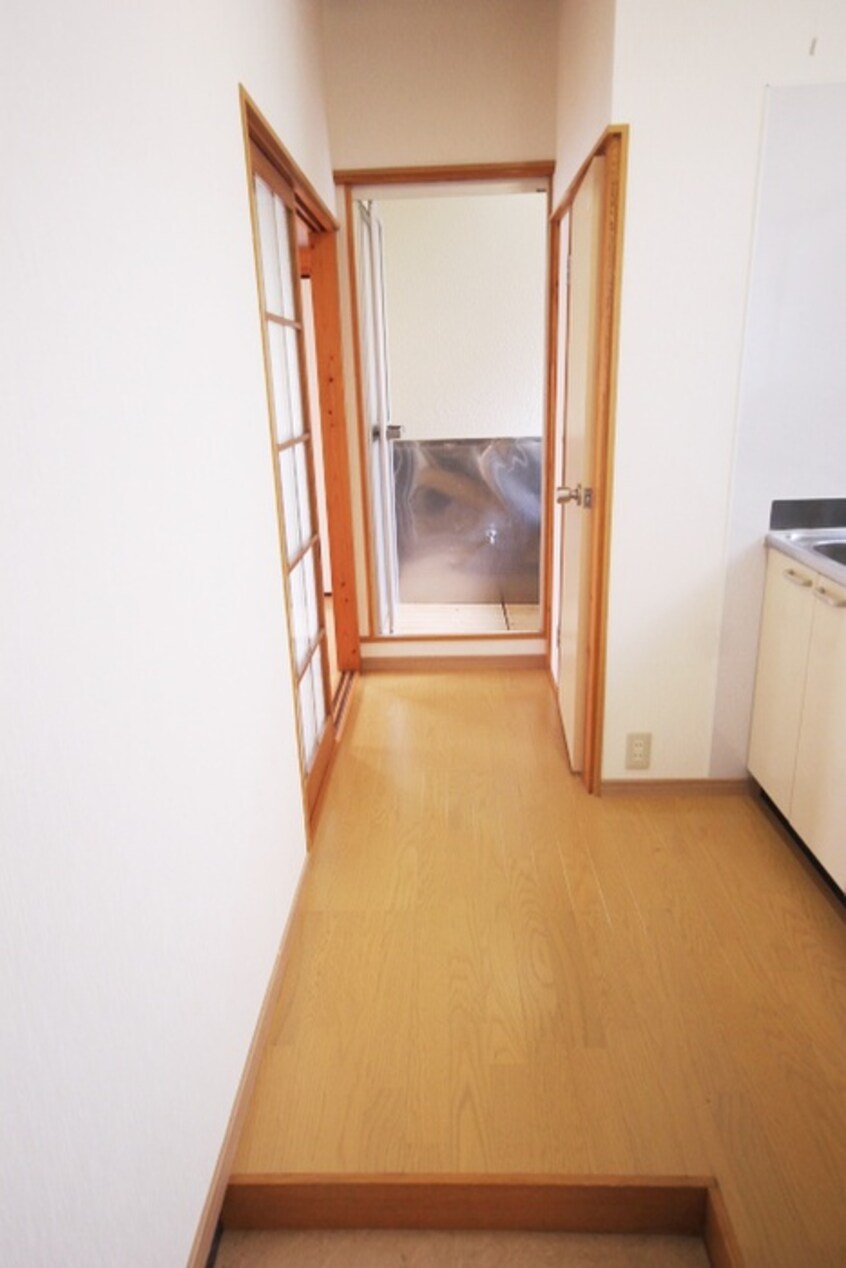 廊下 コーポ高英