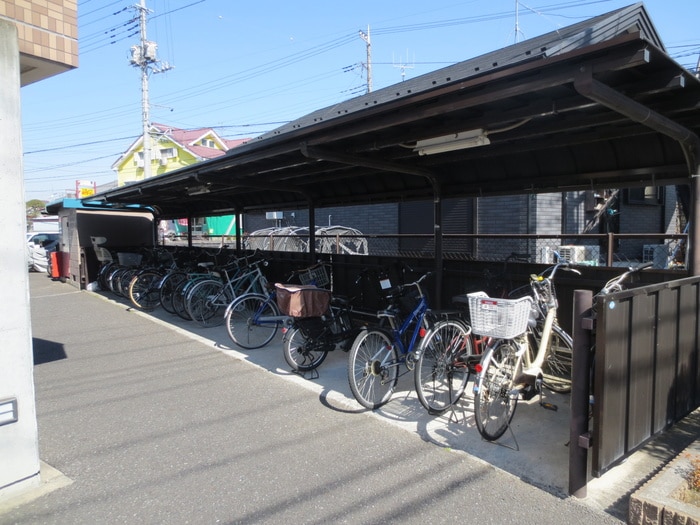 駐輪場 スタ－ブルマンション春日部