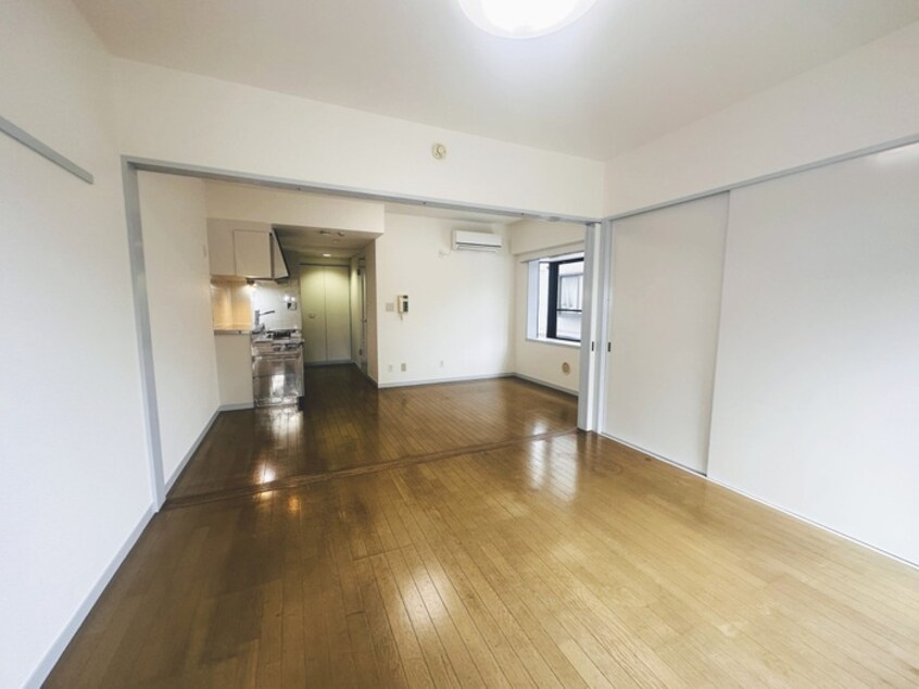 居室 メゾンドラフィネ宮下