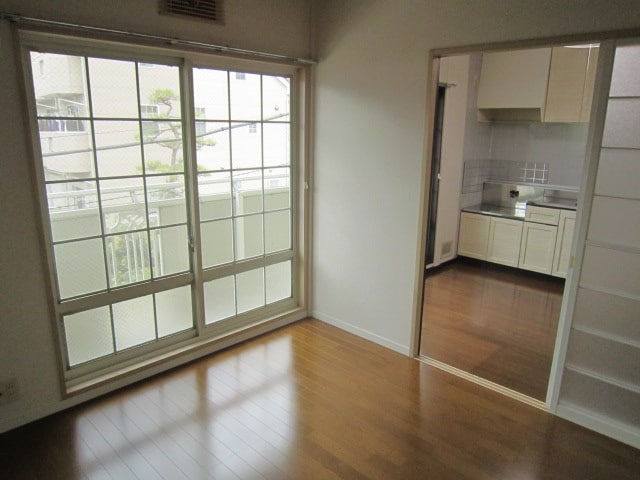 居室 光喜ハイツＢ棟