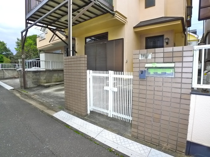 エントランス部分 武蔵村山貸家