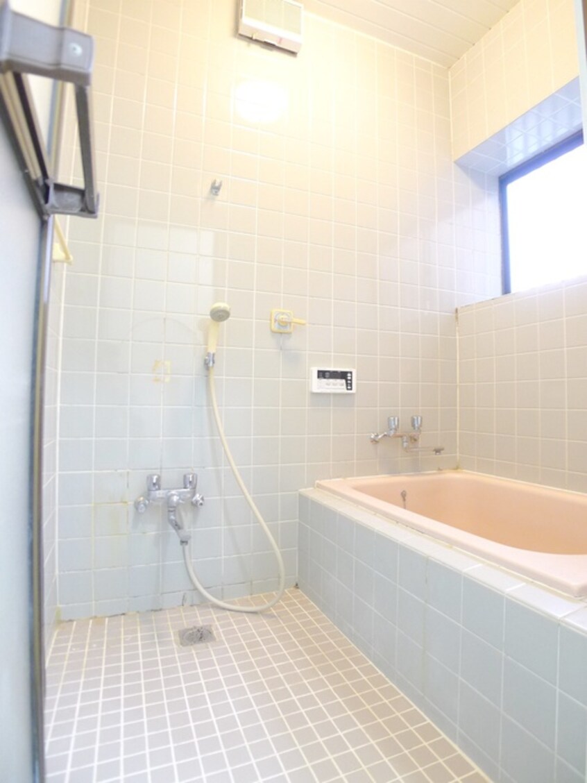 バス／シャワールーム等 武蔵村山貸家