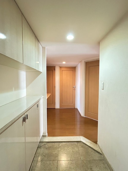 廊下 ルネ・アクシアム（805）