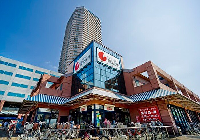 相鉄ローゼン新子安店(スーパー)まで950m シュエット新子安