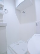 洗濯機置場 カーサムジカ北千住