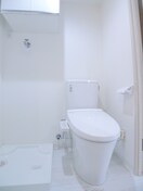 トイレ カーサムジカ北千住