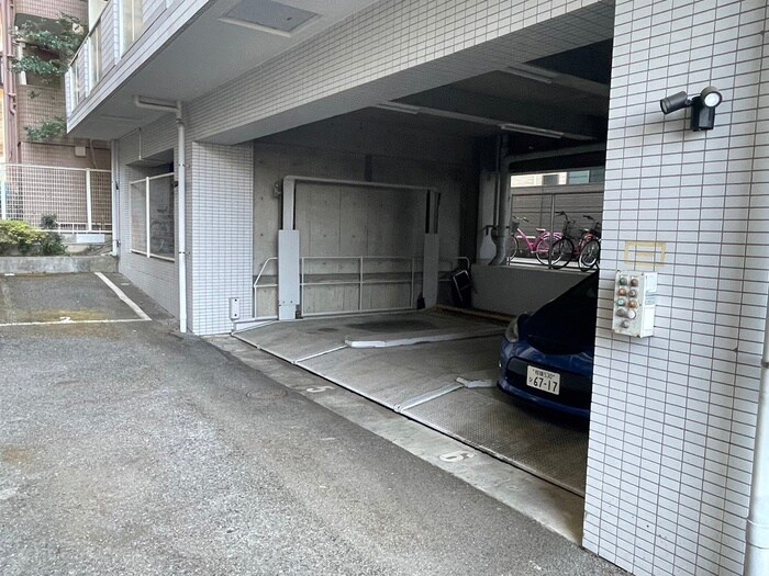 駐車場 ﾎｰﾕｳｺﾝﾌｫﾙﾄ相模原Ⅱ(408)