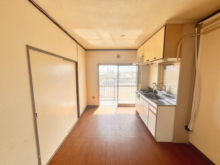 居室 東国分マンション(401)