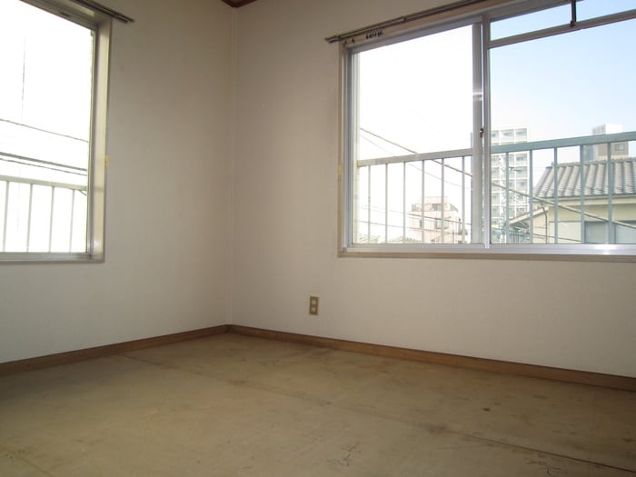 居室 グリ－ンハイツ