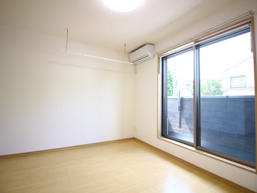 居室 Ｗｏｏｄｙ　Ｌｉｖｉｎ