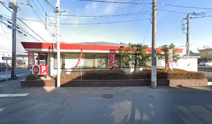 ガスト(その他飲食（ファミレスなど）)まで620m リーブルファイン松江