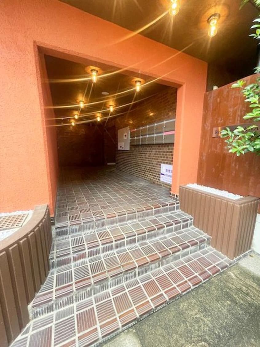 エントランス部分 Renarvo　Urawa