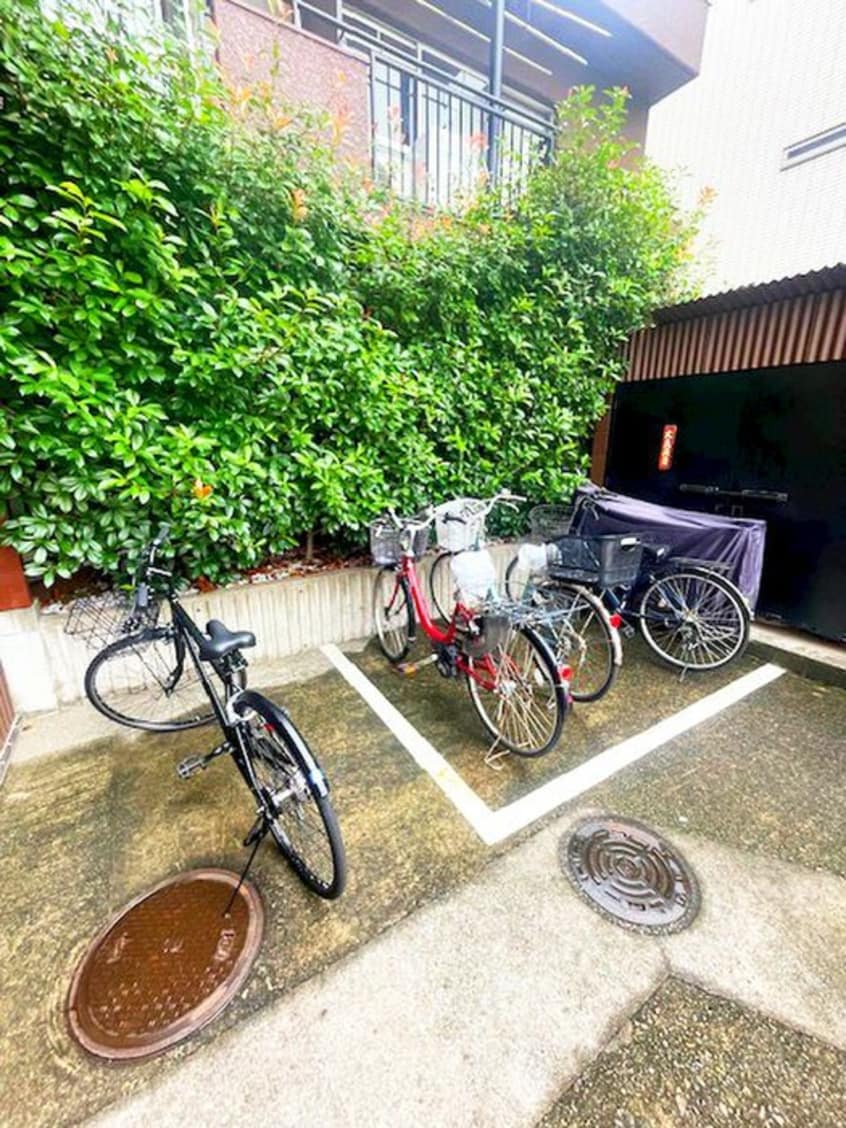 駐輪場 Renarvo　Urawa