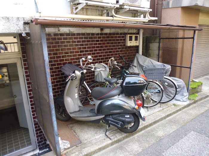 駐輪場 ハイツサンエイ