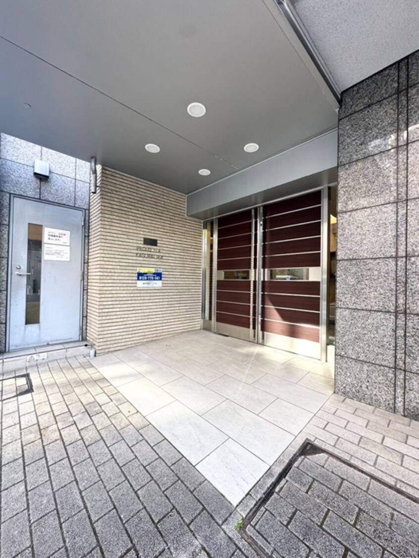 エントランス部分 プラウドフラット神楽坂