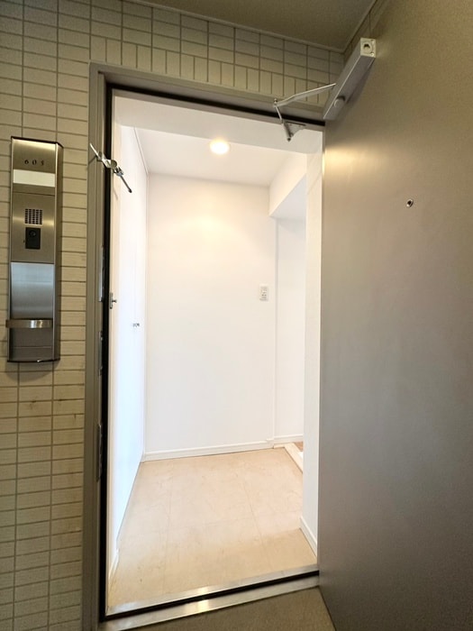 玄関 プラウドフラット神楽坂