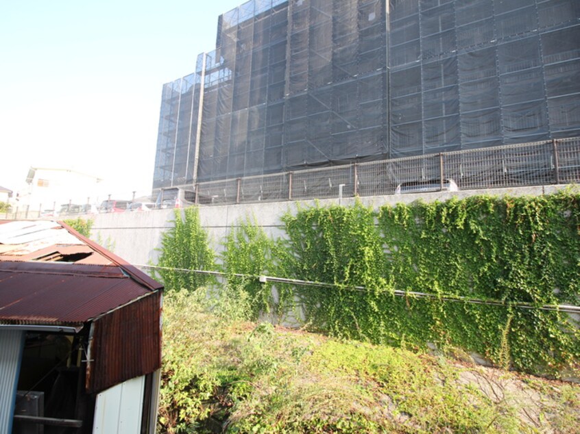 室内からの展望 ヴィラニシヤマ