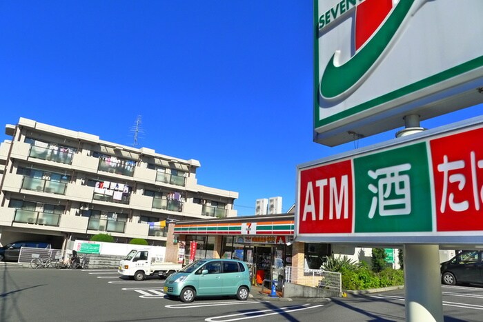 セブンイレブン南浦和１丁目店(コンビニ)まで362m 葉根木パ－クハウスＢ