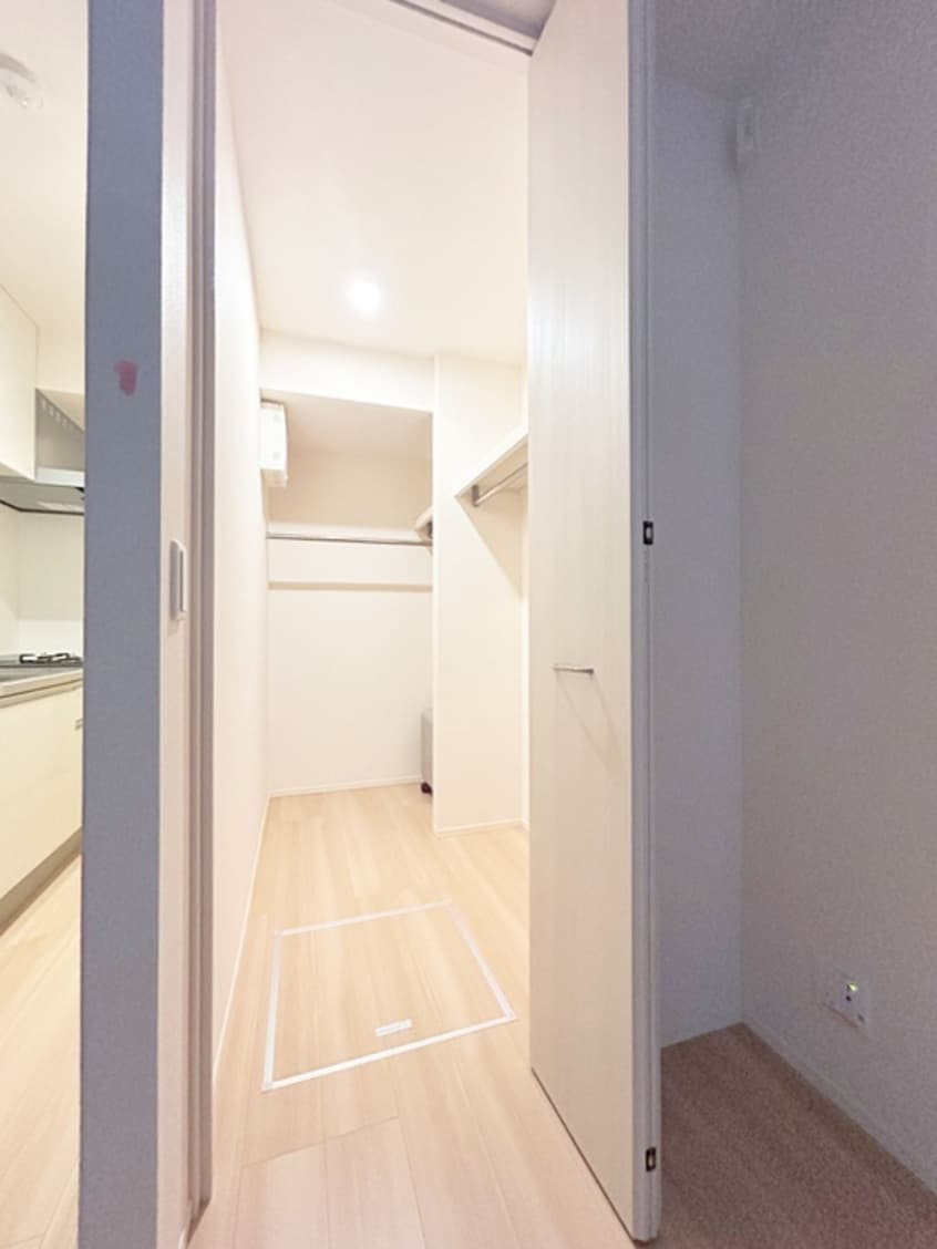 収納 ラピス綾瀬