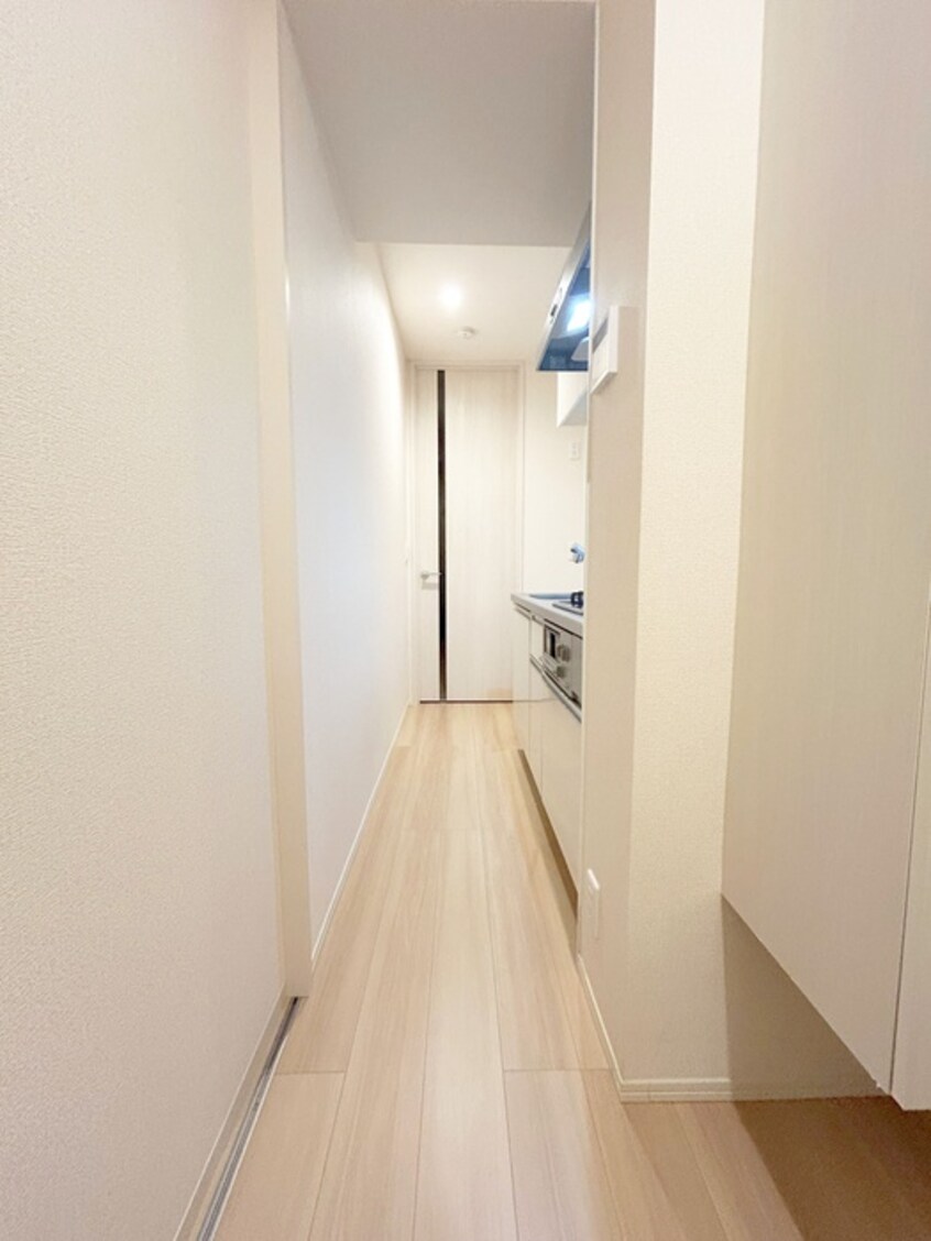 廊下 ラピス綾瀬