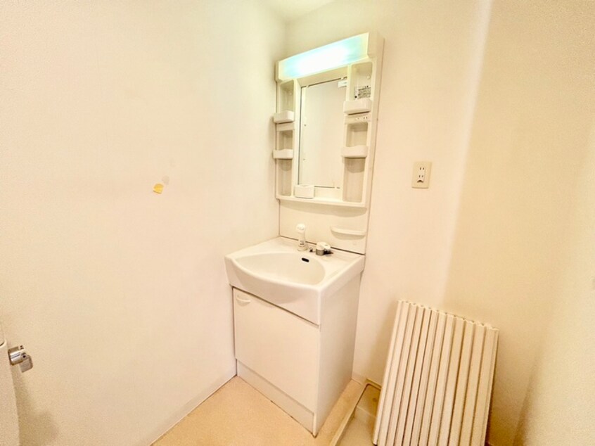 洗面 アラ－ト三ッ沢