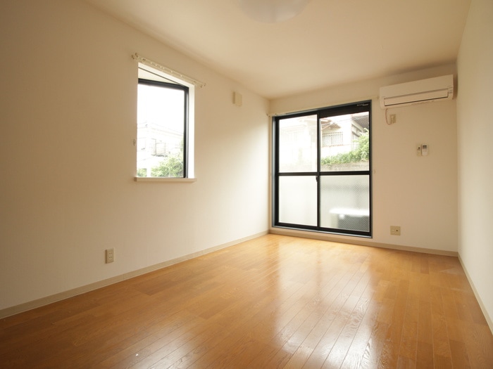 居室 リ－ヴェルガ－デン横浜港北