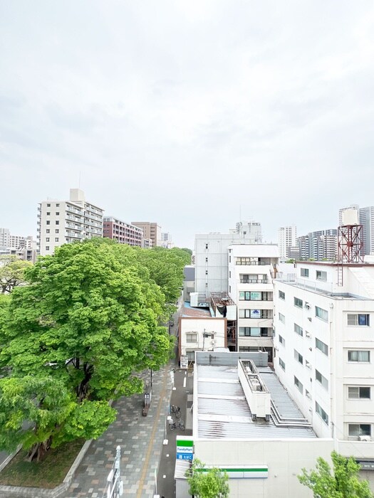 室内からの展望 府中マンション(701)