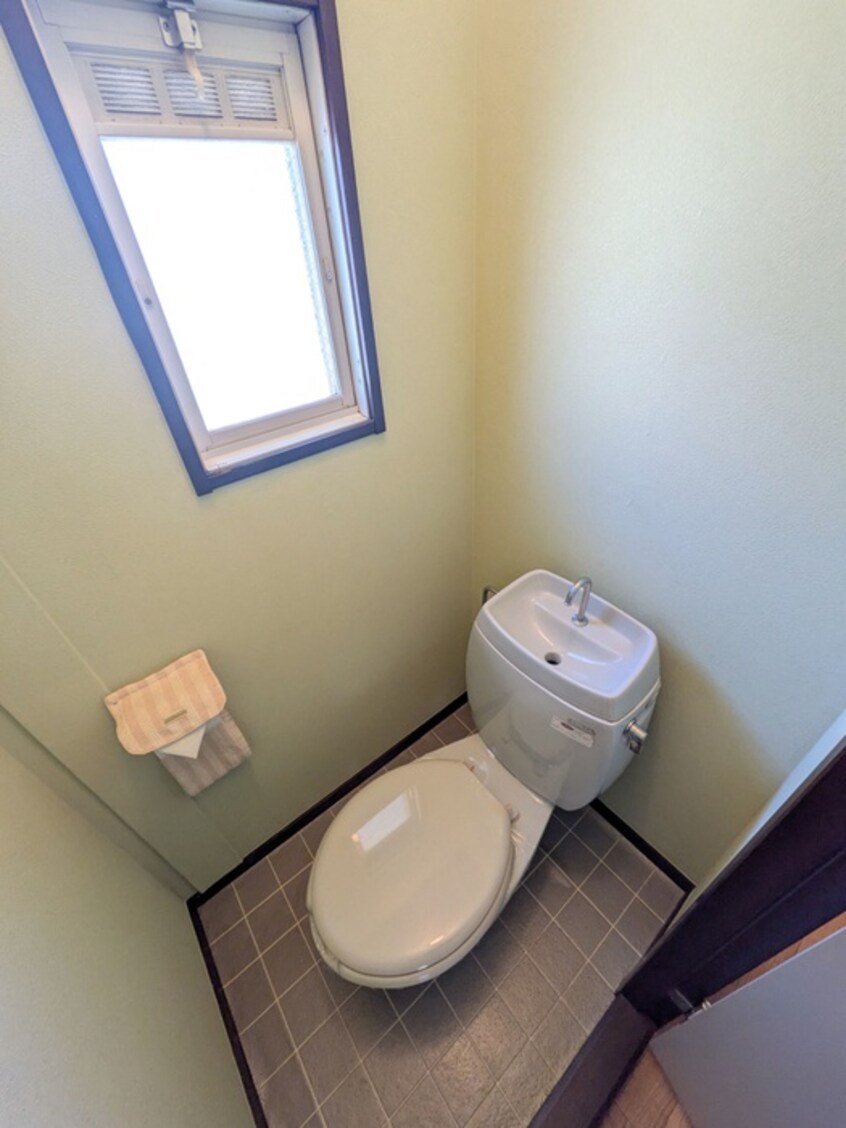 トイレ メゾン勝田台