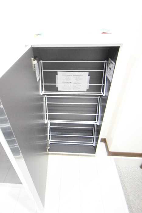 靴箱 リッツ北里