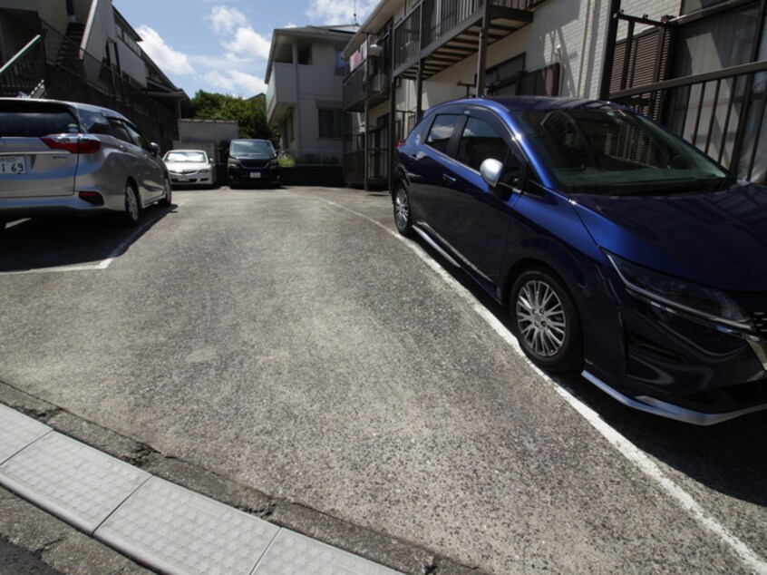 駐車場 ハイツタカシ