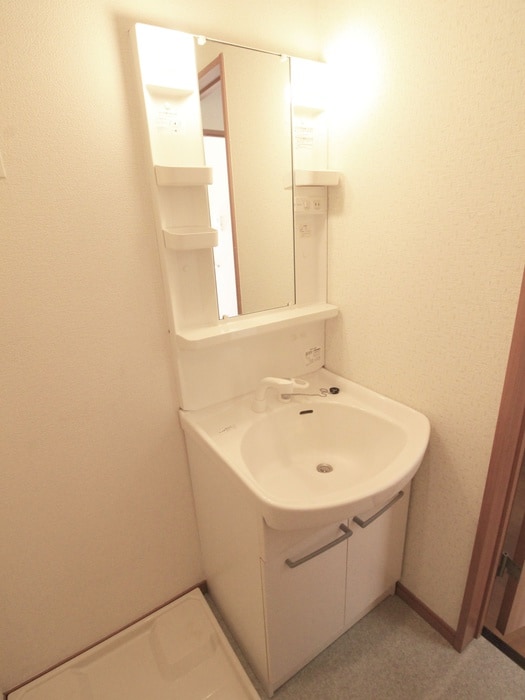 洗面 Ａｍｏｕｒ　ｏｌｉｖｉｅｒ