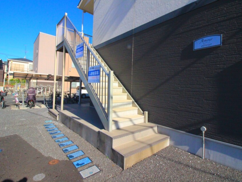 エントランス部分 Ａｍｏｕｒ　ｏｌｉｖｉｅｒ