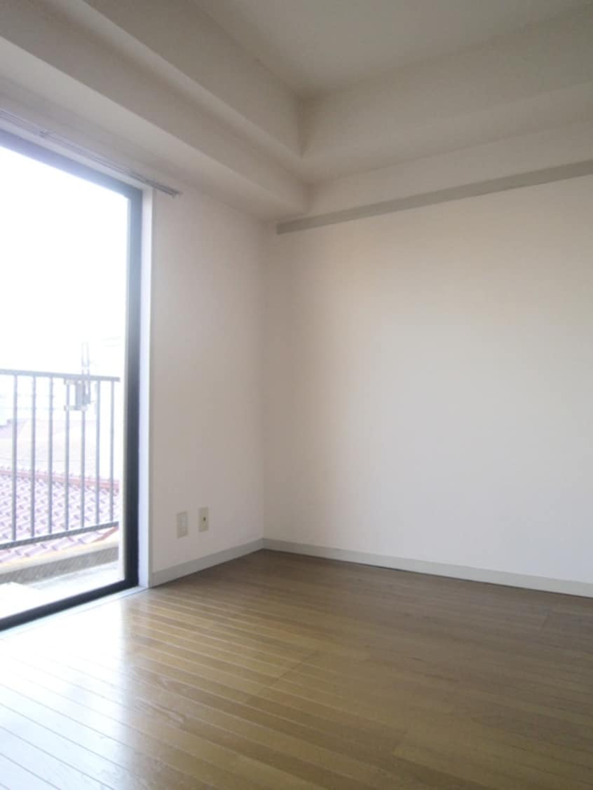 居室 幸町マンション